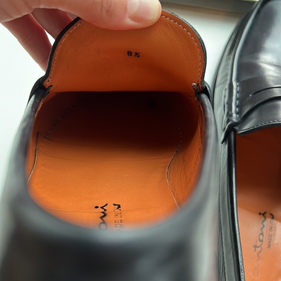 Black Santoni men’s dress shoes. Lightly worn. Size 8.5. - Picture 7 of 9